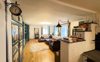 Casă în centrul Cisnădioarei – 4 dormitoare, 3 băi, Garaj, Atelier,Pivniță - Poză 3