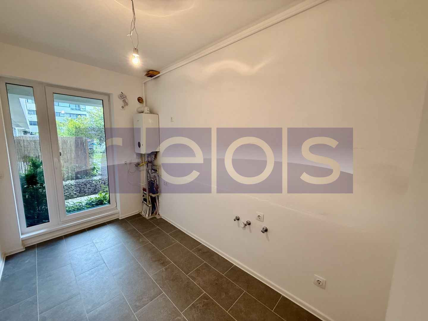 VANZARE 2 CAMERE | STRAULESTI | PISCINA PRIVATA A COMPLEXULUI - Poză 4