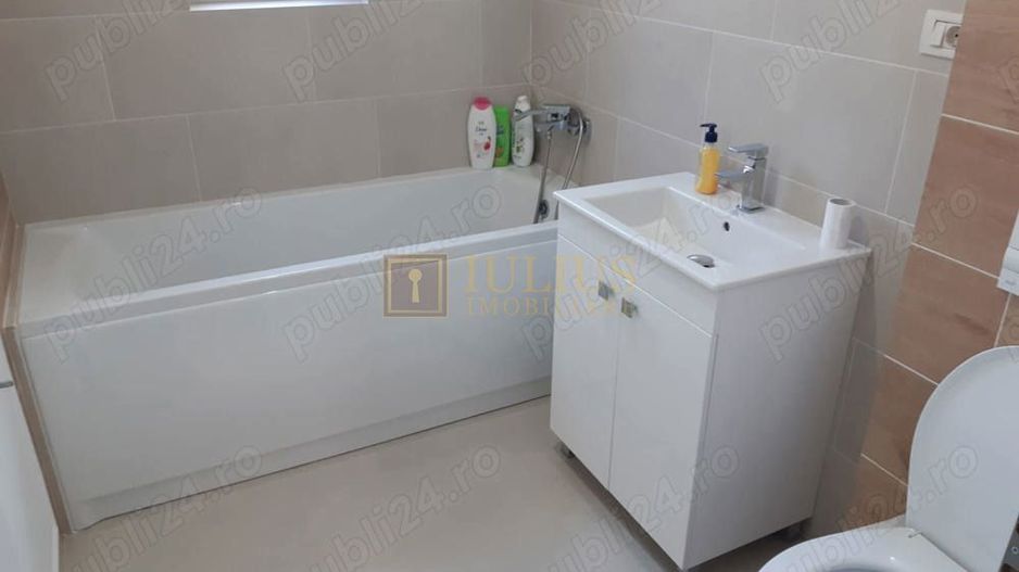 3 camere  decomandat modern - Poză 3