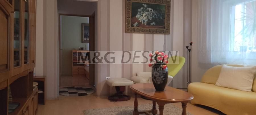 Apartament 3 camere Sagului etaj 2 - Poză 2