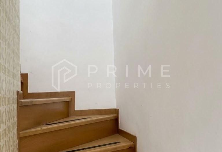 Apartament 2 camere si 2 bai Deosebit , Complet Renovat-zona Centrala - Poză 3