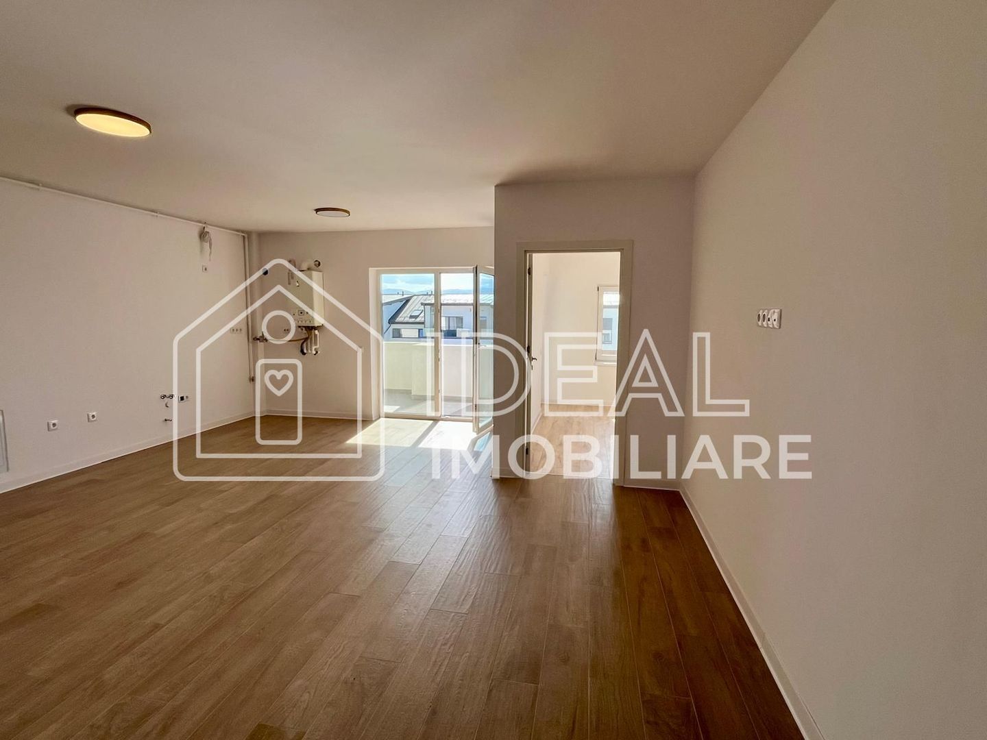 Apartament cu 2 camere camere de vânzare – Doamna Stanca - Poză 1