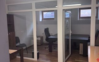 Spatiu birouri ultracentral 3 camere compartimentat 60 mp - Poză 6