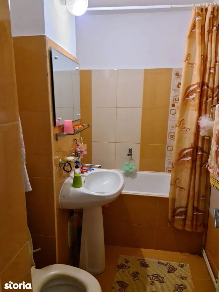 Ag EUROPA vinde ap. 4 cam. in Micro 16 la etajul 3 FINISAT si MOBILAT. - Poză 7