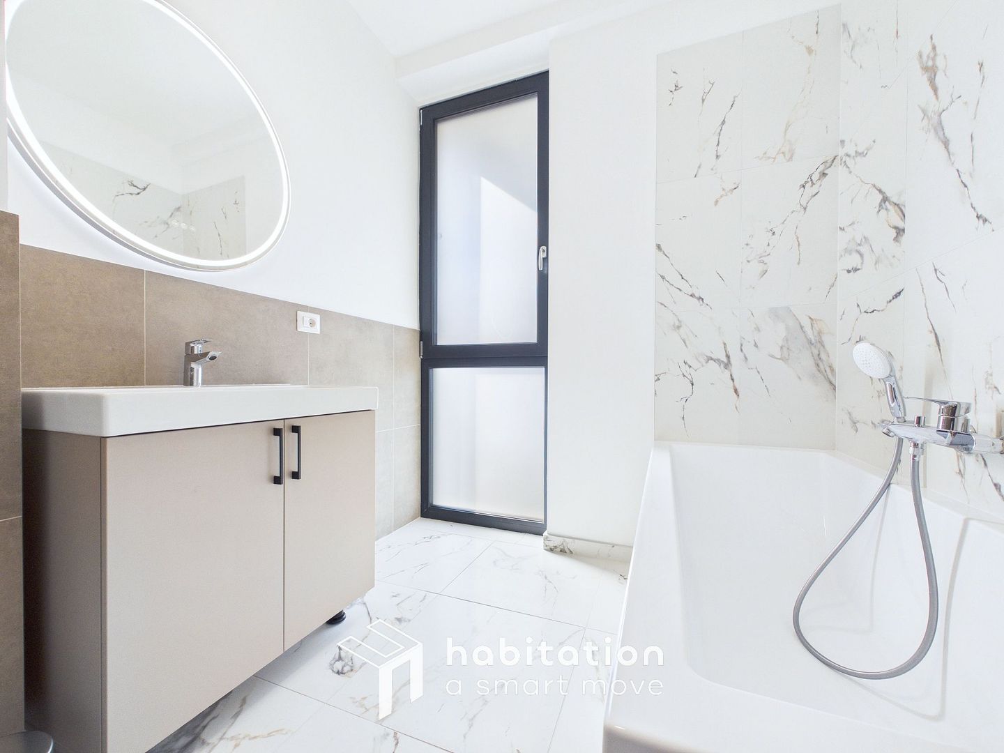Apartament elegant, spațios, prima închiriere, Torontalului - Ateneo - Poză 19