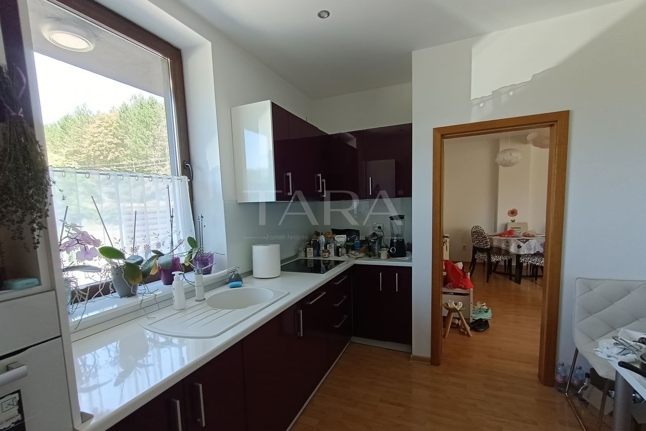 Locuință modernă într-o zonă verde, zona Faget - Poză 7