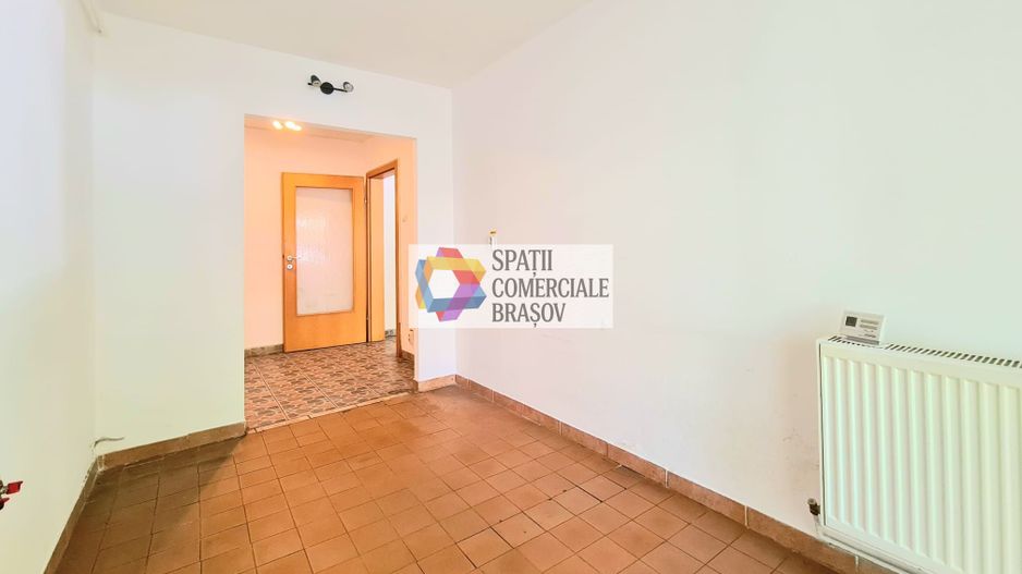 Apartament cu doua camere, zona Racadau 55 mp - Poză 4