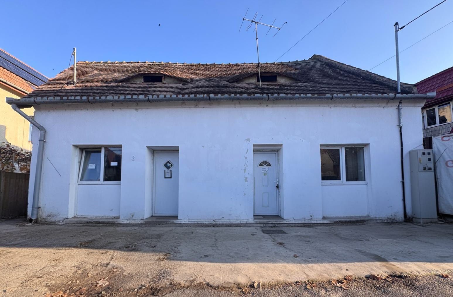 CASA SINGUR IN CURTE CU TEREN GENEROS | PIATA CLUJ | TEREZIAN - Poză 1