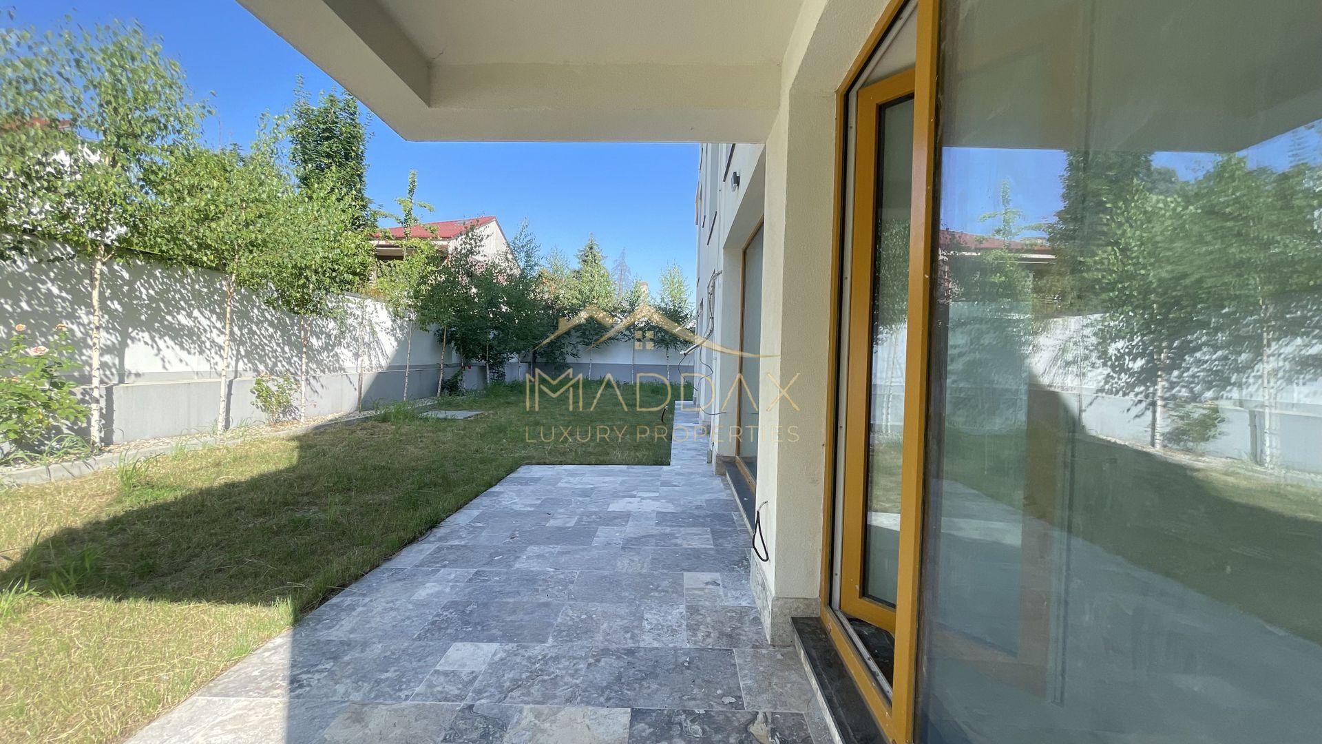 DUPLEX  3 Camere**TERASA+ CURTE**Bloc boutique***NOU// DOMENII - Poză 2