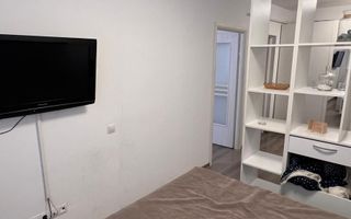 Garsoniera pe Pictor Brana, Selimbar- Etaj 1, loc de parcare privat - Poză 6