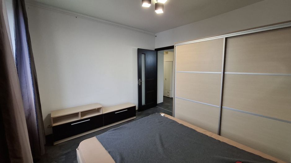 3 Camere Tineretului Metrou L334 - Poză 1