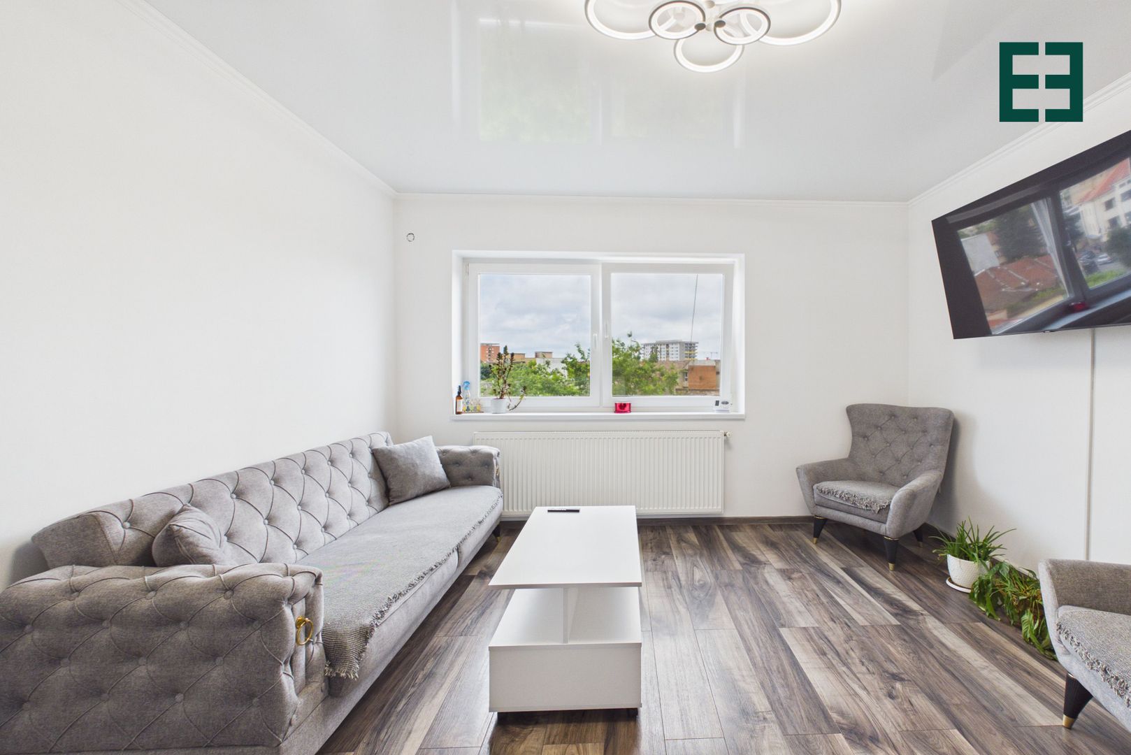 De închiriat - Apartament cu 2 camere -  Zonă Centrală - Arad - Poză 11