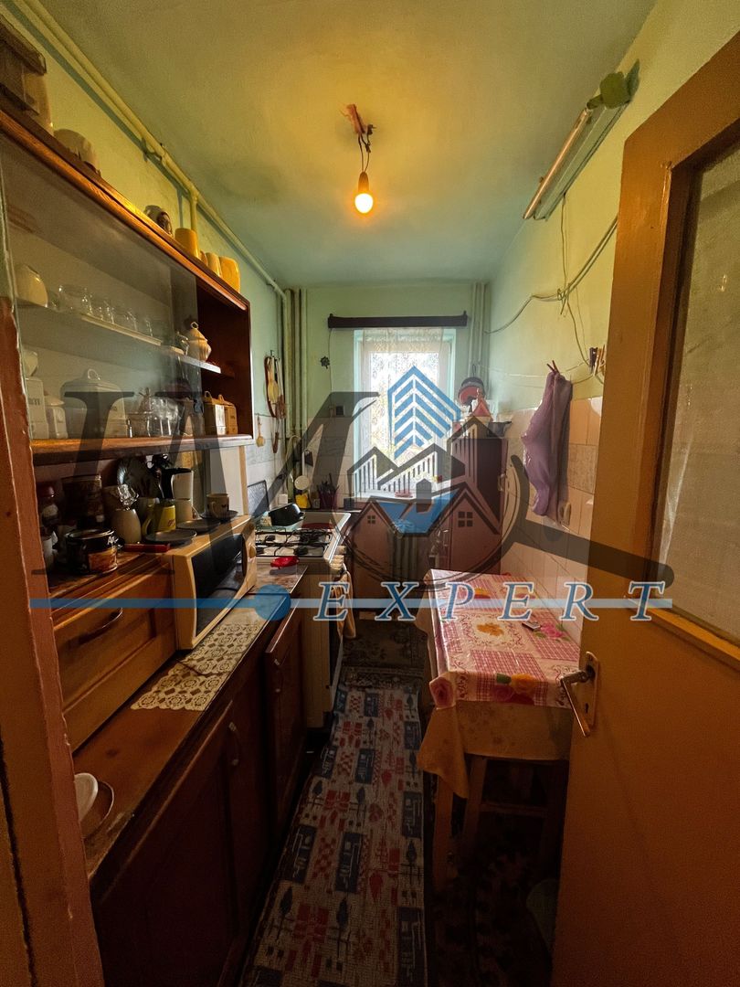 Apartament cu 4 camere de vânzare in Sebeș - Poză 5