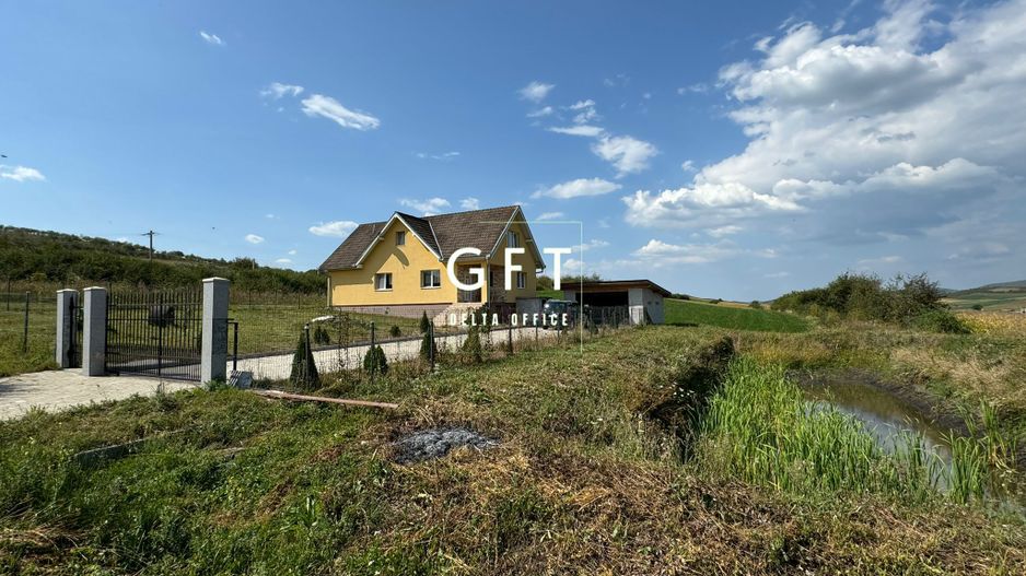 Casa de vanzare, Ocnita-jud. BN - Poză 1