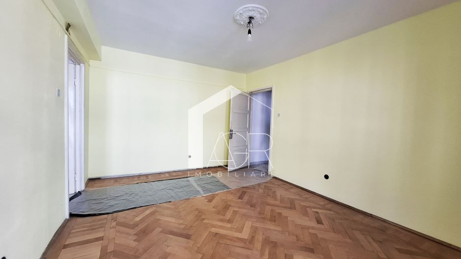 Apartament cu 2 camere, zona Ultracentral - Poză 3