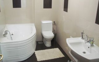 Vânzare clădire cu suprafața de 504 mp utili - Poză 10