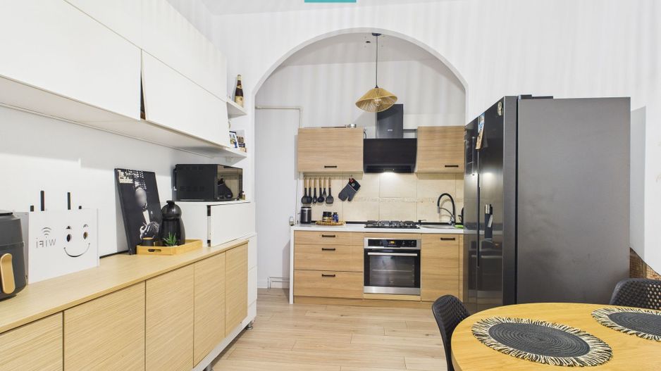 Apartament 3 camere  la curte  - Odobescu - Poză 2