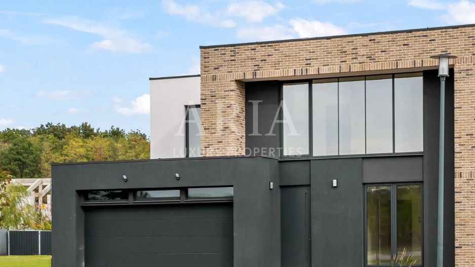 Dumbrava Vlasiei – Armonie între design, lumină și natură - Poză 1