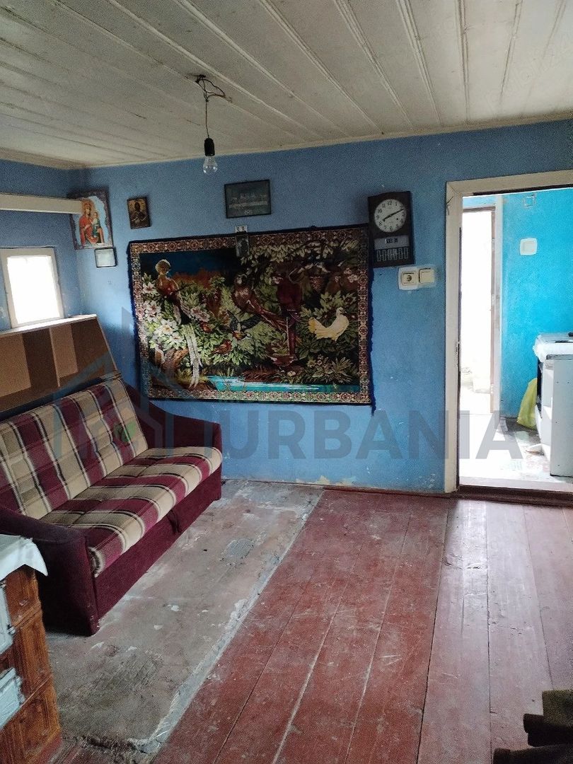 Casă de închiriat în Valea Adâncă - Poză 2