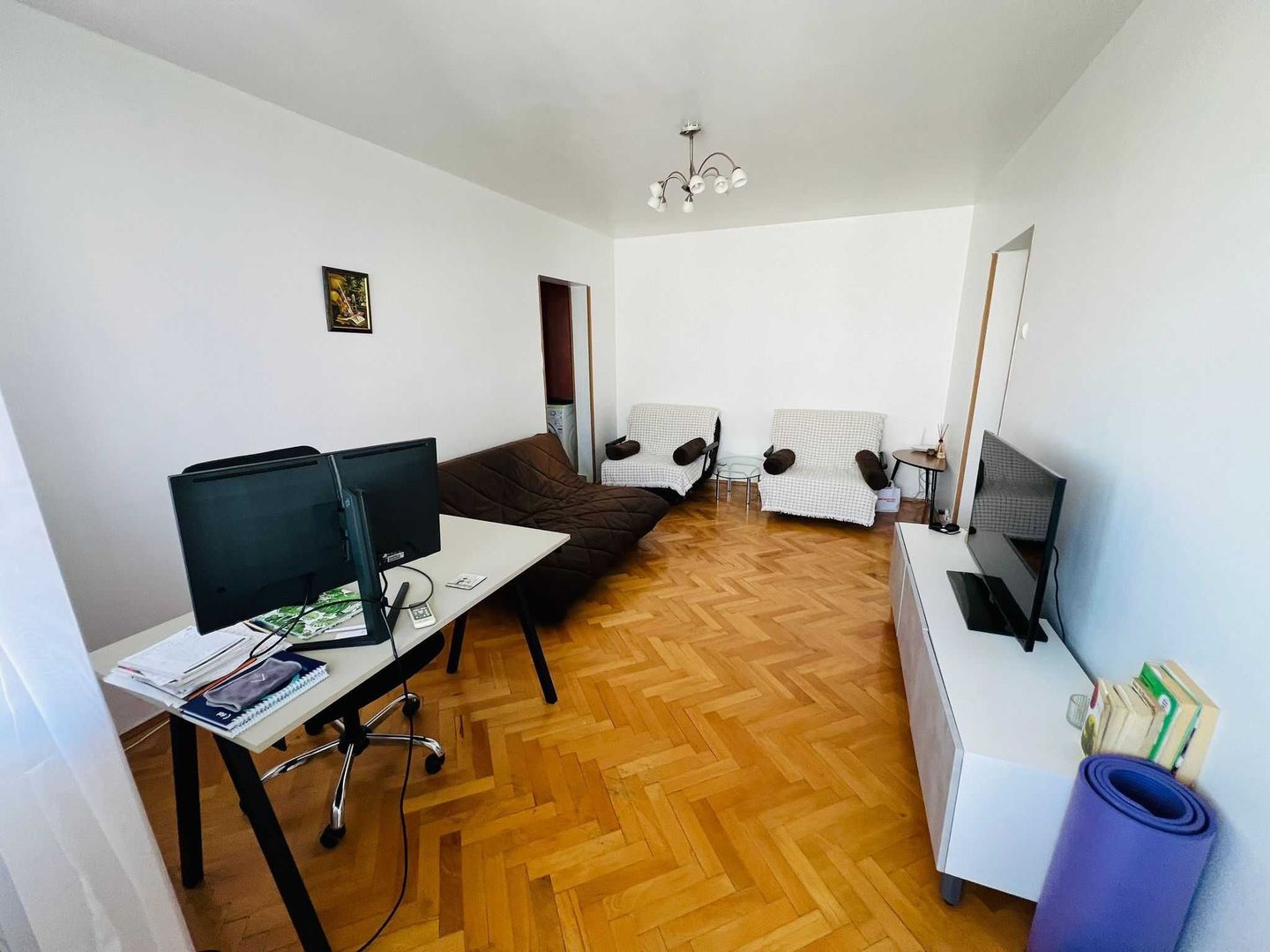 Apartament Titan/Scoala 195 Hamburg - Poză 1