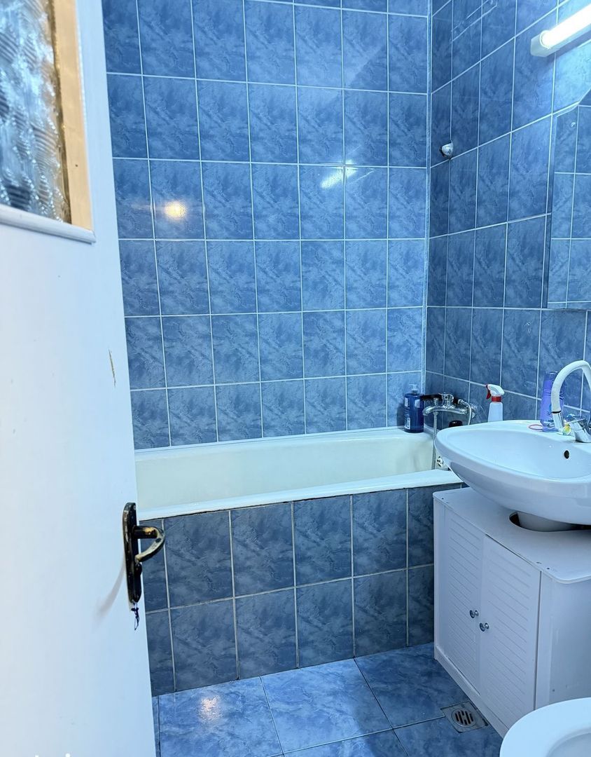 De Închiriat: apartament 3 camere zona Giurgiului - Poză 9