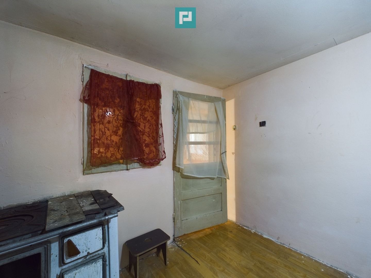 Casă cu Potențial Imens în Șipet, Comuna Tormac - Poză 15