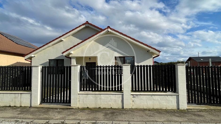 Casă de vanzare  cu 4 camere în Santandrei, Oradea. - Poză 24