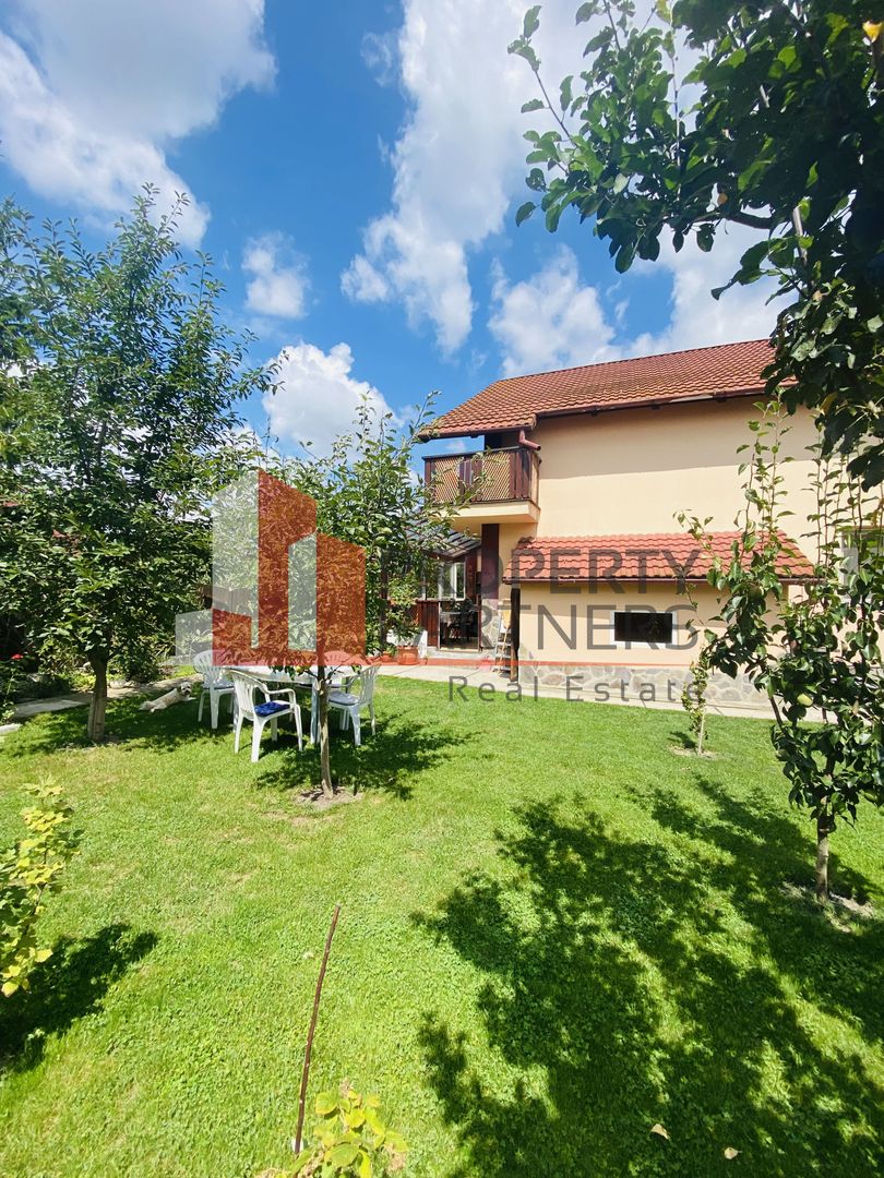 Casa deosebita Ghimbav - Poză 7