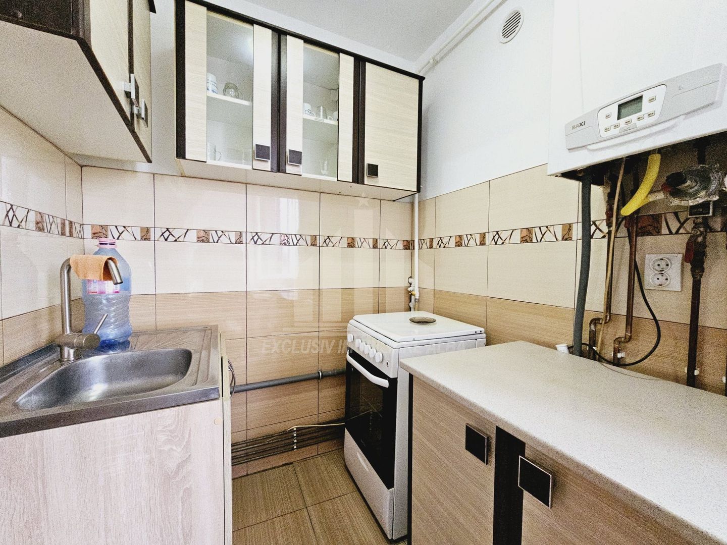 Garsoniera de vanzare in Centru - Poză 3