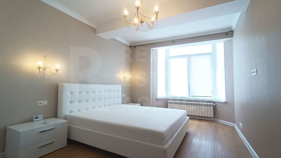 Chirie, apartament, 1 cameră, strada Vlaicu Pîrcalab, Centru - Poză 1