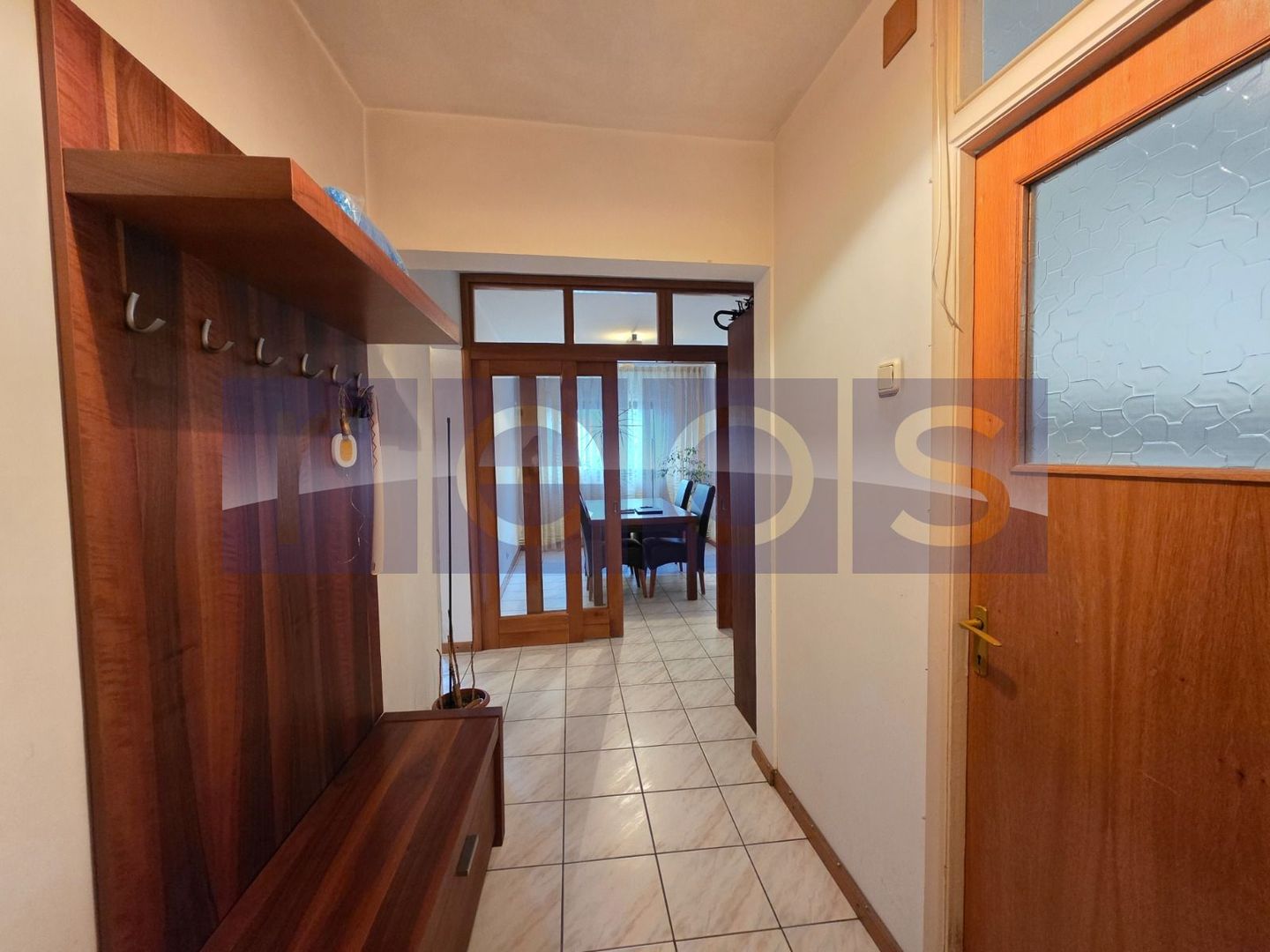 VANZARE 4 CAMERE DECOMANDAT -CRANGASI - Poză 18