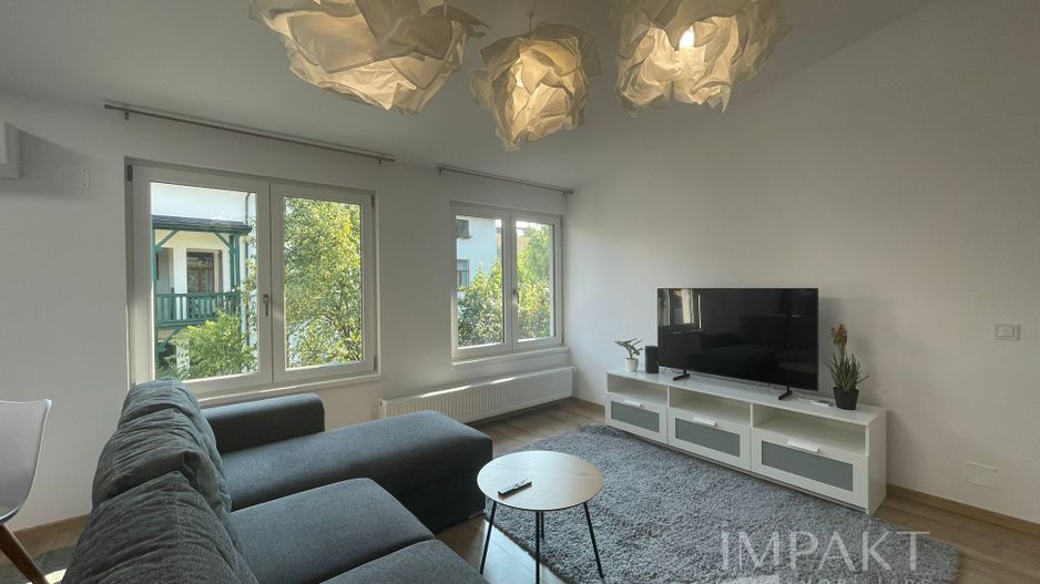 Apartament cu 3 camere de inchiriat in zona ultracentrala - Poză 3