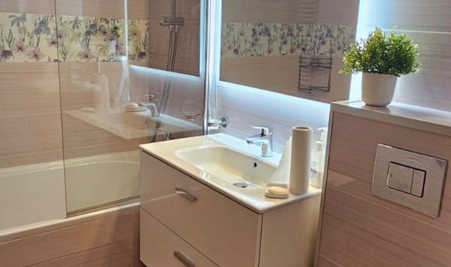 AP. 2 CAMERE P-TA MUNCII, BUCATARIE INCHISA, MODERN, METROU 1 MINUT - Poză 5