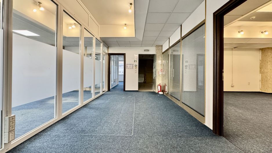 Birou de închiriat – flexibil și adaptabil nevoilor tale - Poză 8