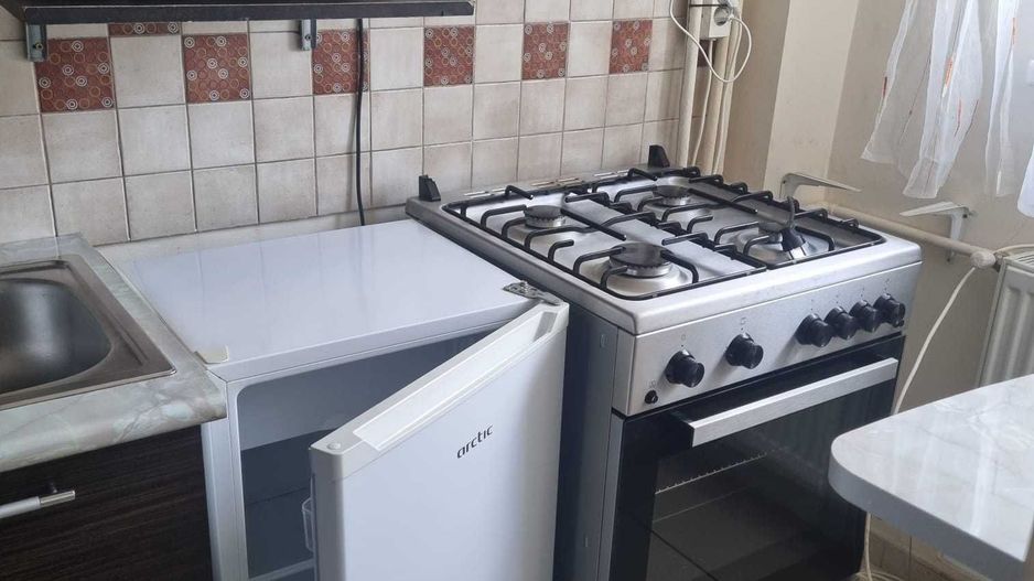 GARSONIERA  COCHETA  ZONA VATRA LUMINOASA - Poză 5