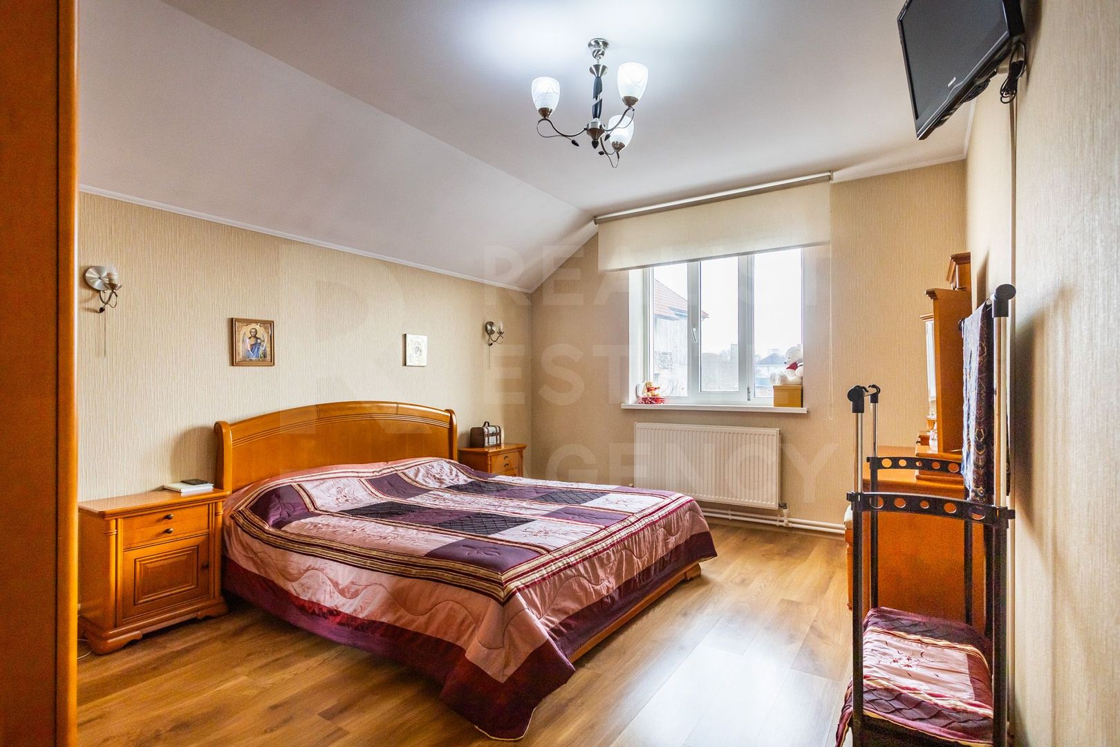 Vânzare, casă, 3 nivele, 200 mp + 10 ari, str. Gura Văii, Rîșcani - Poză 18