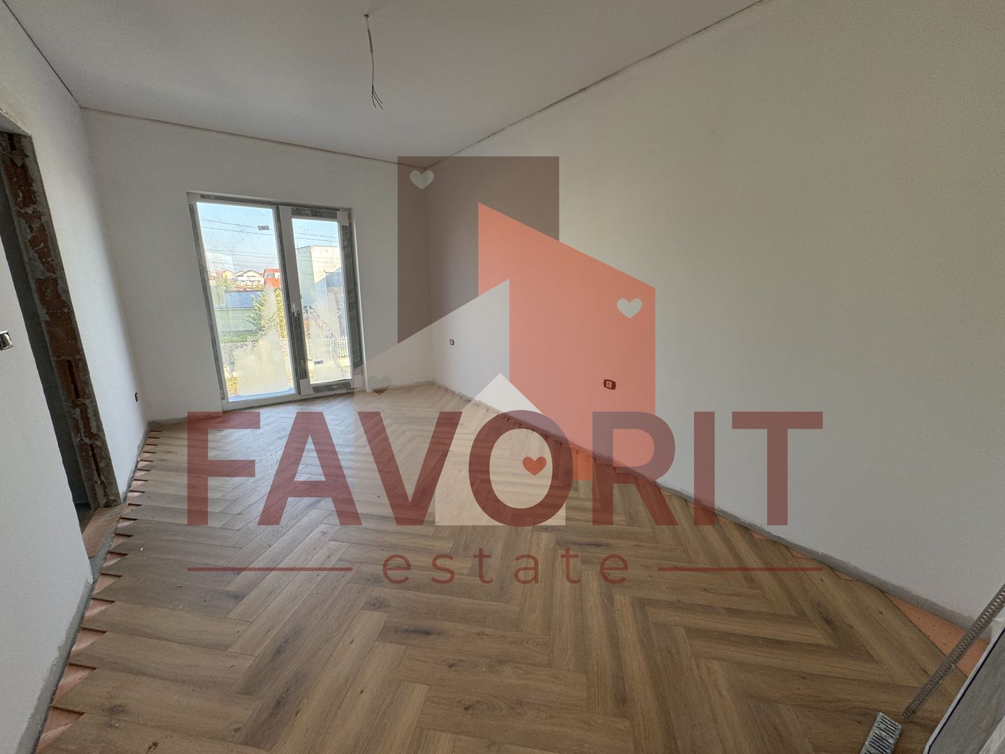 Finisat la cheie. Acces asfaltat. Toate utilitatile - Poză 6