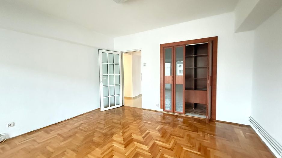 4 CAMERE BULEVARD DECEBAL ‖ CENTRALA TERMICA ‖ VEDERE MIXTA ‖ ETAJ INTERMEDIAR - Poză 3