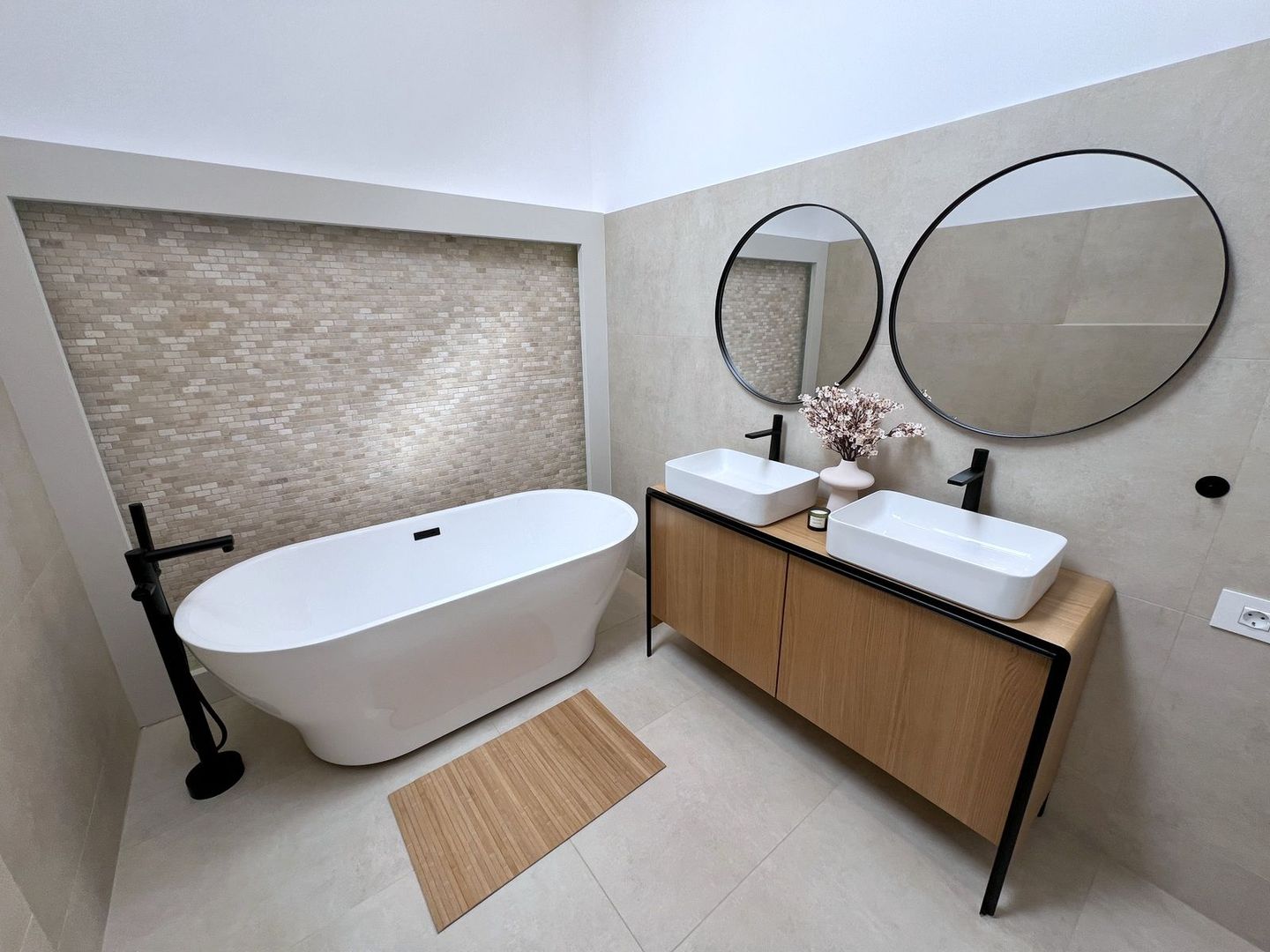 Locuinta deosebita | 572mp teren | garaj | dotari premium - Poză 12