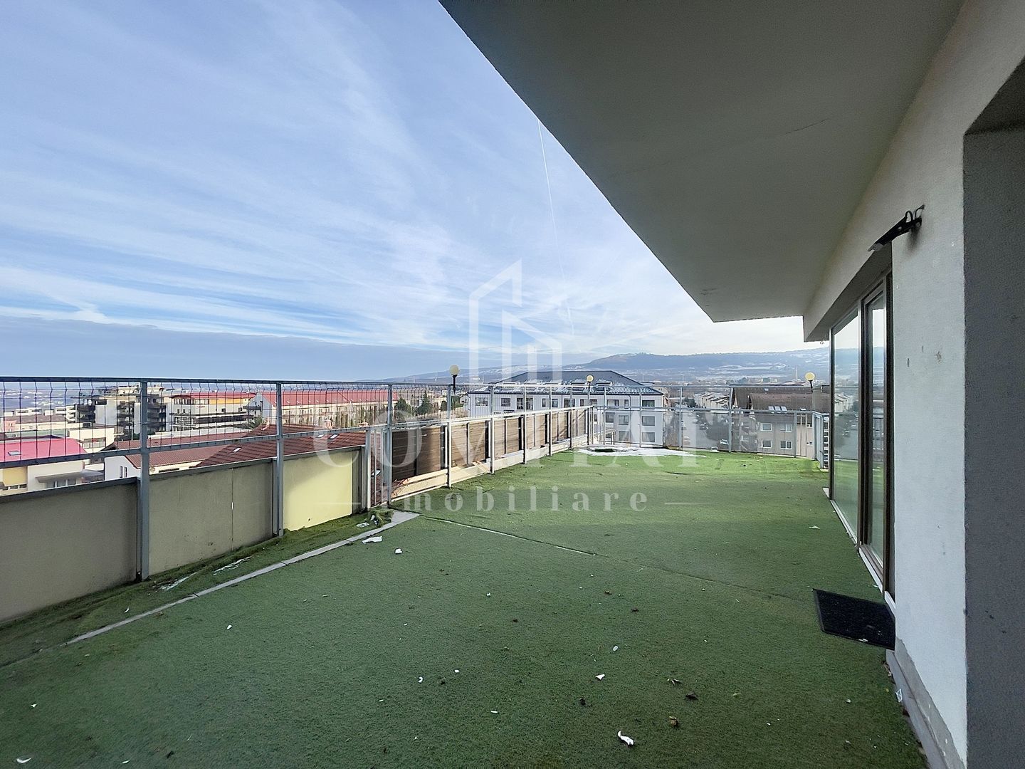 Penthouse cu 4 camere Bună Ziua zona Bonjour - Poză 13