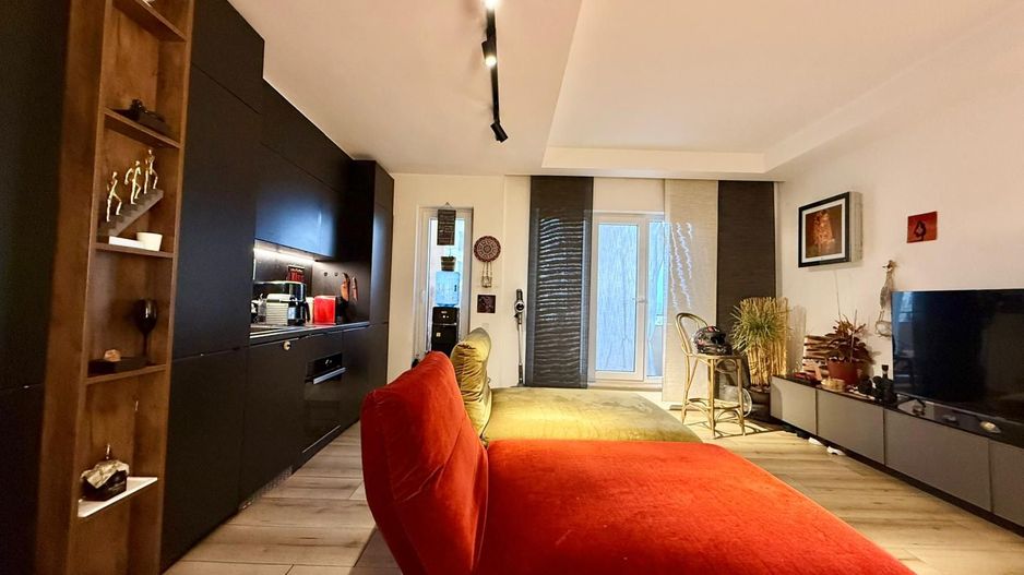 COSMOPOLIS - Apartament cu 2 camere, mobilat si utilat. - Poză 1