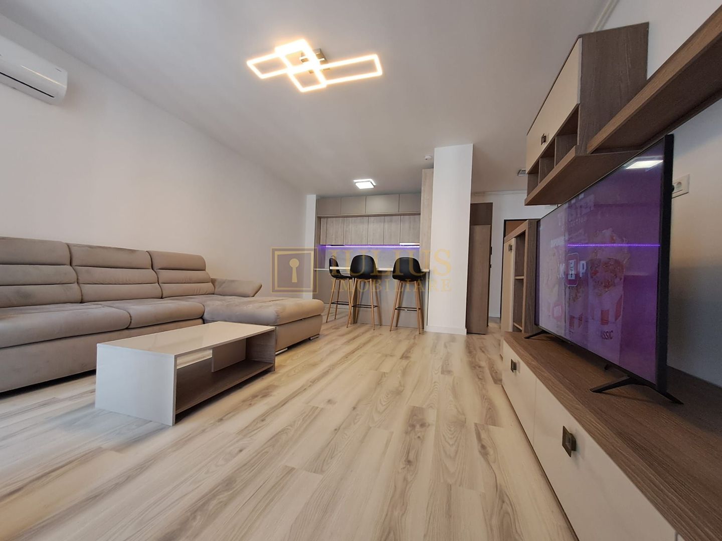 2 camere, bloc nou, loc de parcare-Campeador Residence - Poză 18