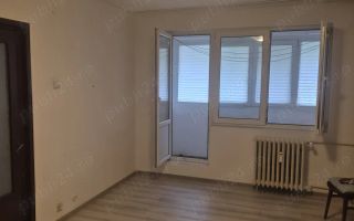 Vanzare apartament 2 camere, decomandat - Poză 5