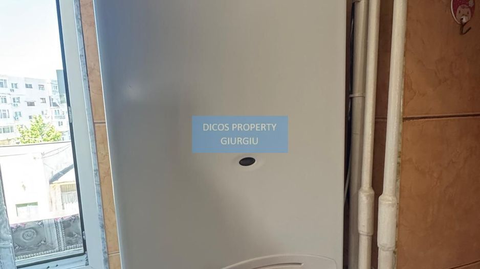 Apartament spațios, 3 camere – Bulevardul CFR, Giurgiu - Poză 10