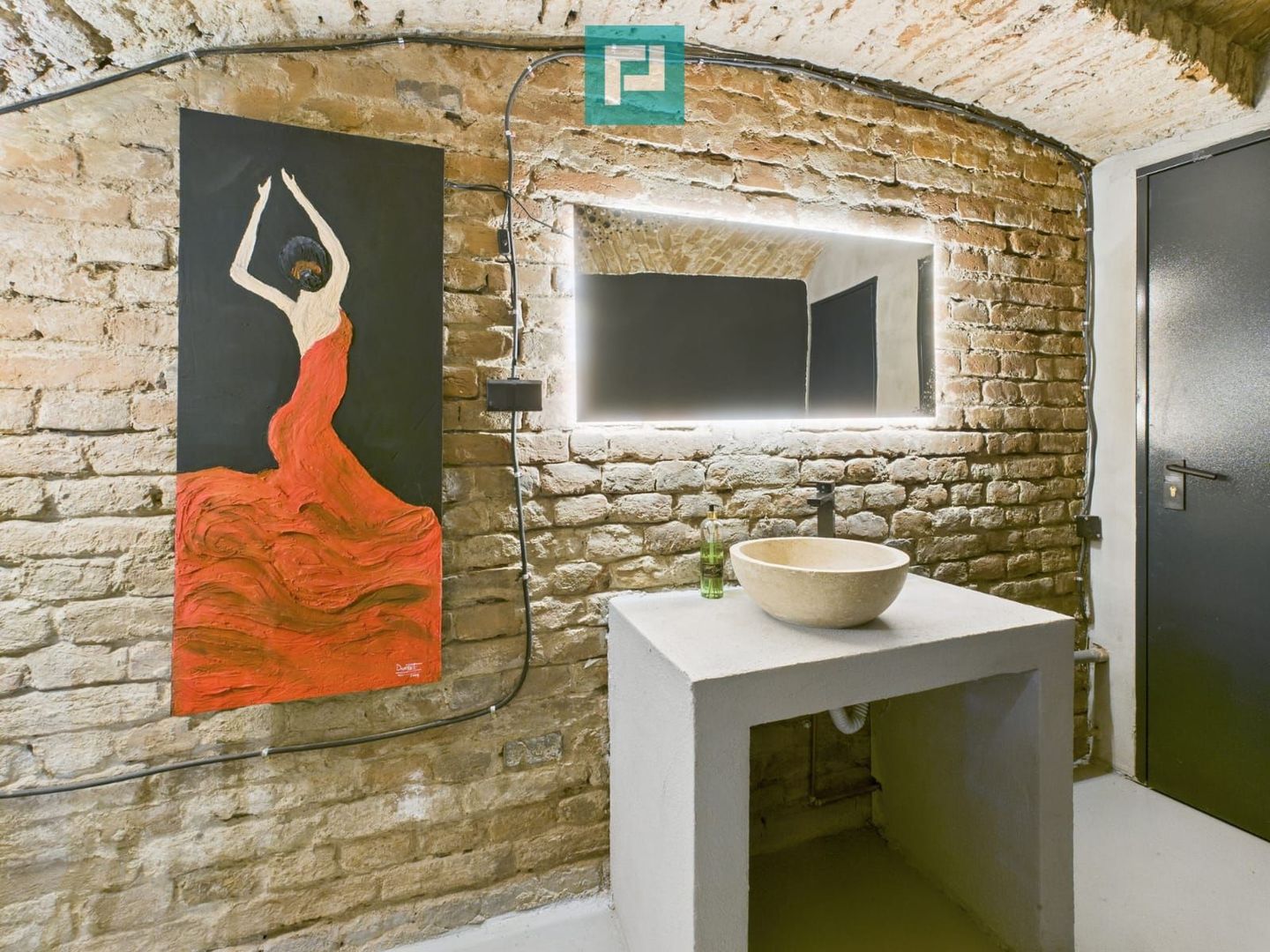 Eleganță subterană - pivniță exclusivistă Arad - Poză 10