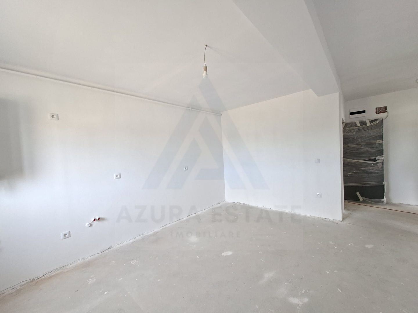 Apartament 2 camere 53 mp utili etaj 1 baie cu fereastra Selimbar - Poză 8