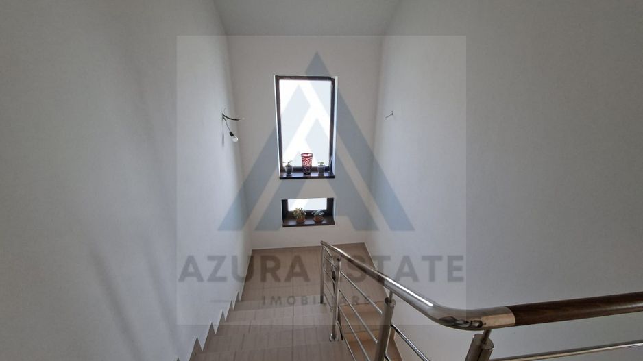 Casa intabulata 5 camere 2 bai si curte generoasa in Bavaria Park - Poză 5