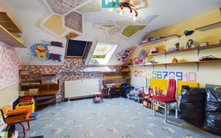 Vilă cu 7 dormitoare Centru, Arad - Poză 16