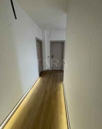 Apartament 3 camere ansamblu rezidențial modern zona Bulgaria - Poză 1