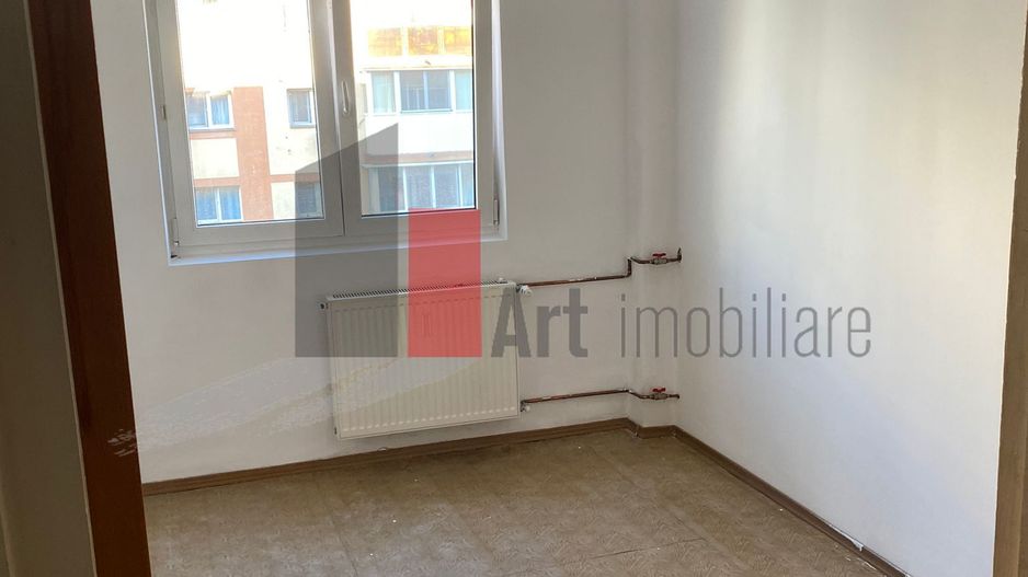 Apartament 3 camere Gorjului - Poză 2